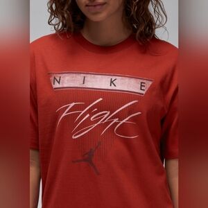 JordanJordan Flight Heritage T-ShirtDune Red/Night Maroon Size L